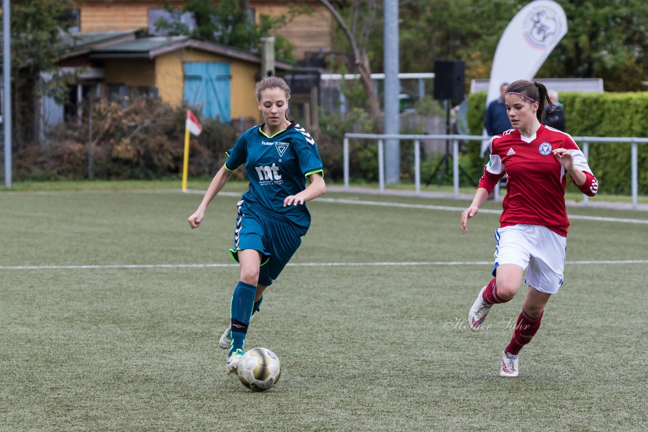 Bild 553 - B-Juniorinnen Pokalfinale VfL Oldesloe - Holstein Kiel : Ergebnis: 0:6